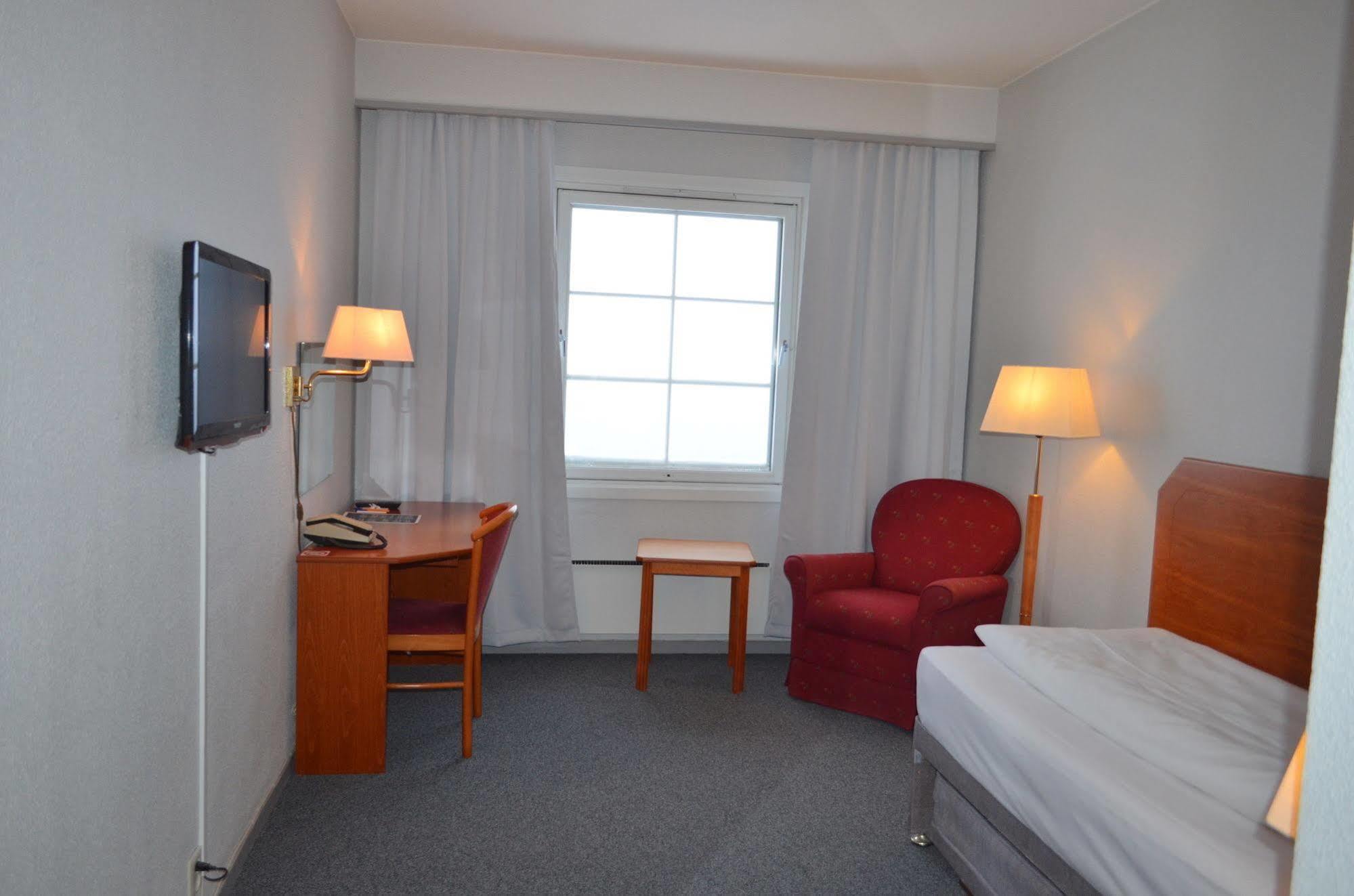 Bjerkvik Hotell المظهر الخارجي الصورة